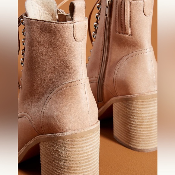 NWOT Jeffrey Campbell Dotti Leather Lace-Up Boot - Picture 9 of 11